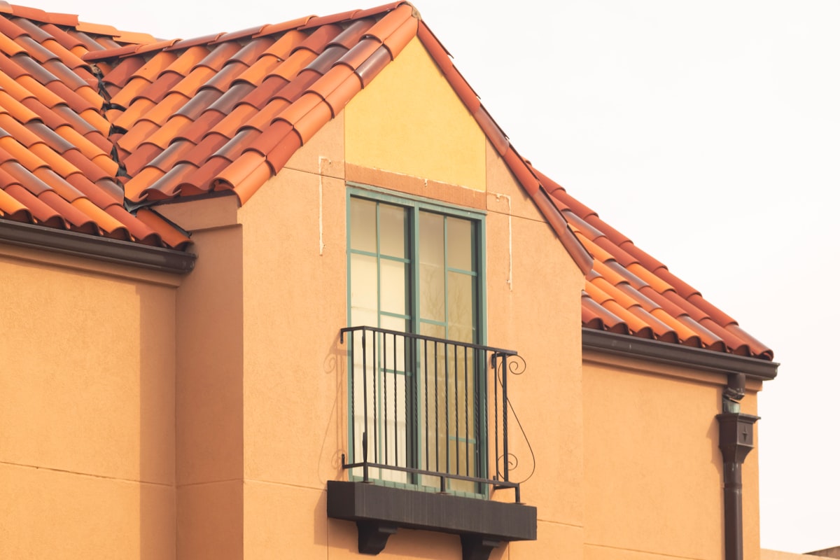 What Are Spanish Style Homes? Design and Inspiration